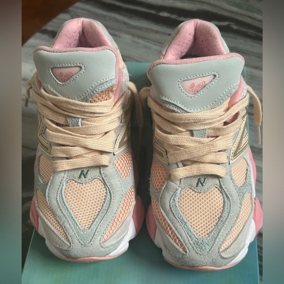 New Balance x Joe Feelgood Inside Voices - Picture 11 of 16